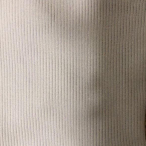 Garage Crop Top - Picture 2 of 4